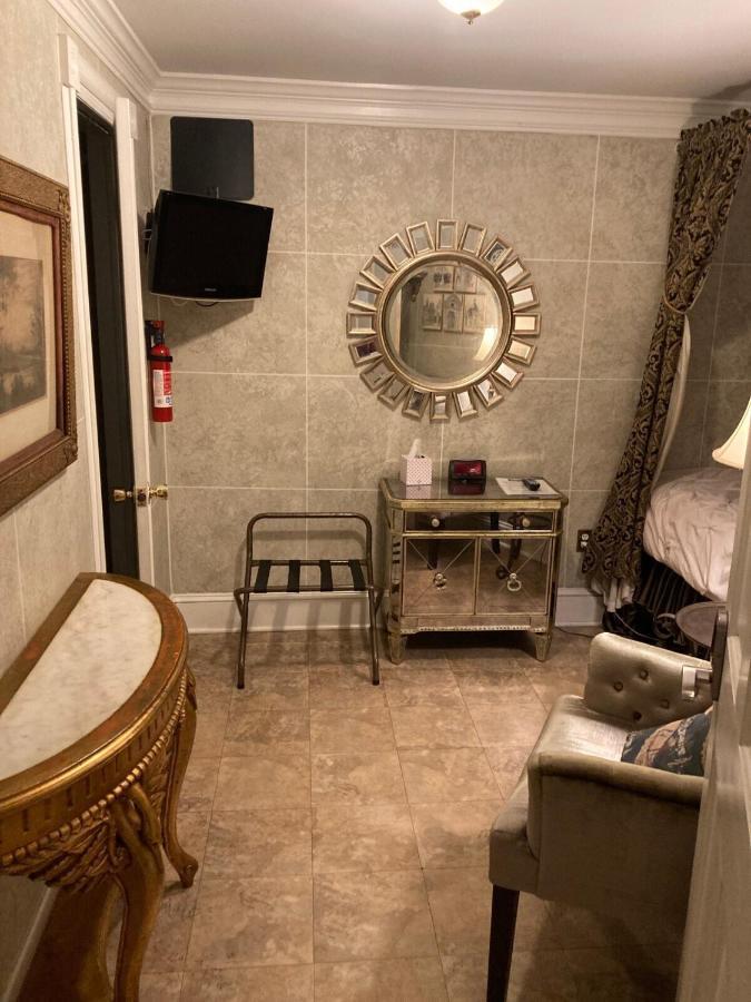 The Villa Toscana Chicago Bilik gambar