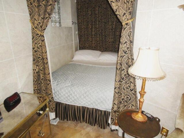 The Villa Toscana Chicago Bilik gambar